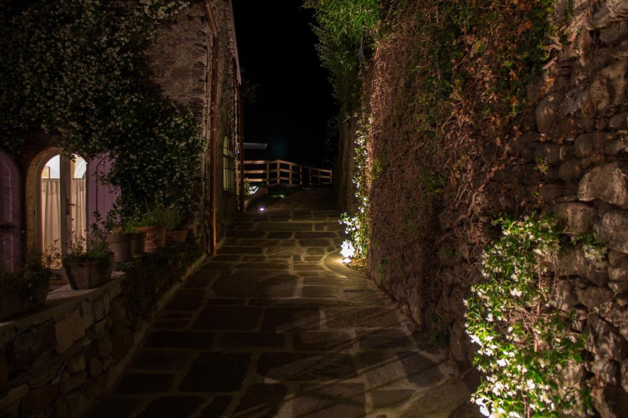 La TORRETTA Studios&Suite Lesa Exterior foto